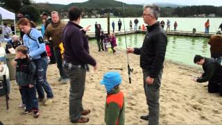 preview picture of video 'Devils Lake Family Fishing Event-Lincoln City. Oregon'