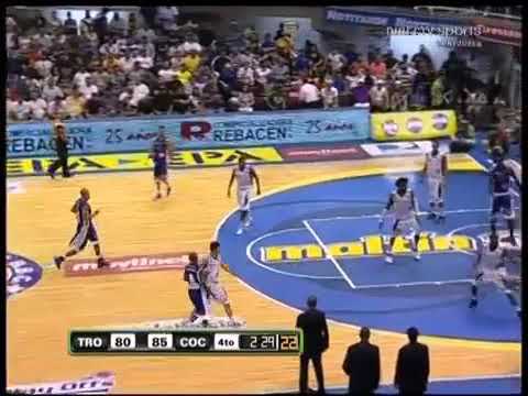 Último minuto 5to partido semifinal 2011 Cocodrilos vs Trotamundos LPB