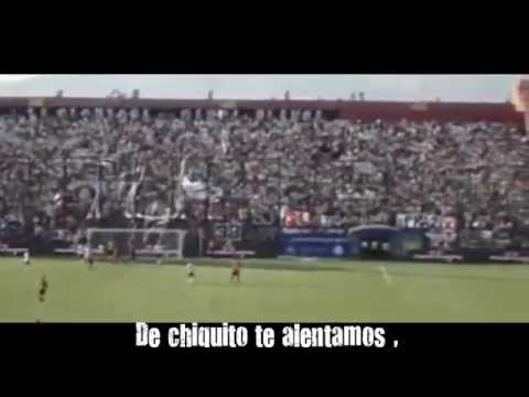 "Soy del Colo y tengo aguante yo te sigo a todas partes Letra" Barra: Garra Blanca • Club: Colo-Colo • País: Chile