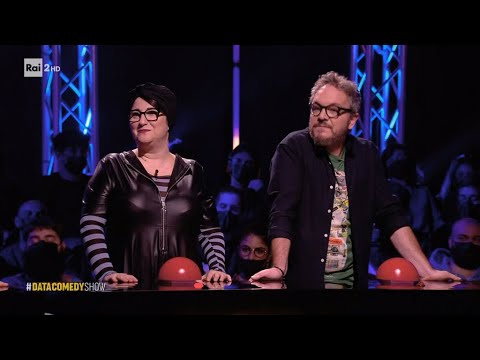 In vacanza in molti non lo fanno - Data Comedy Show 30/11/2021