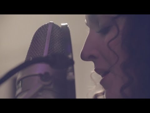 Hillary Reynolds Band - Crossing the Line (Official Music Video)