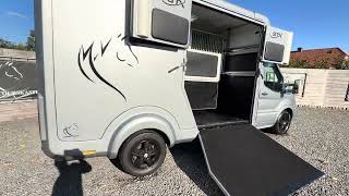 Vůz na přepravu kon&iacute; Ford Transit | HORSETRUCK | STX | STALLION 2XL | Obr&aacute;zek 4 - Autoline