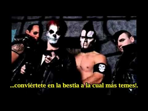 Misfits Blacklight (subtitulado español)