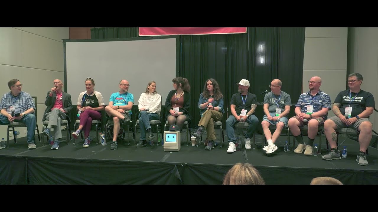 Vintage Tech YouTubers Discussion Panel | VCFMW 20 (2025)