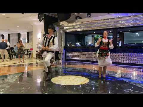 Dans popular Bucovina