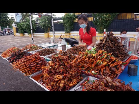 Younger Beautiful Girl Selling EXOTIC Khmer Food - Amazing Exotic Street Food @Royal Palace