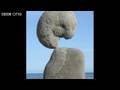Incredible Stone Balancing Sculptures - Country Tracks - BBC One