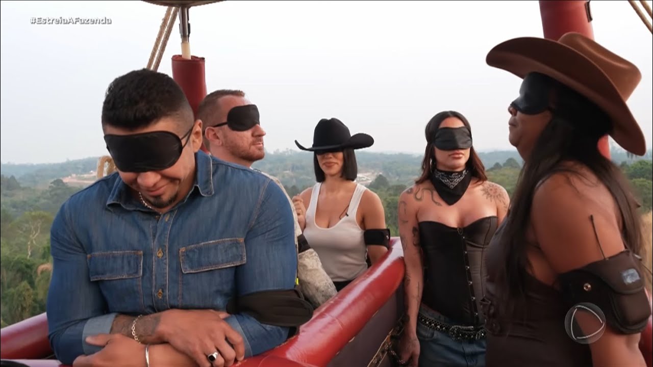 A FAZENDA 16: Peões chegam de balão na Sede