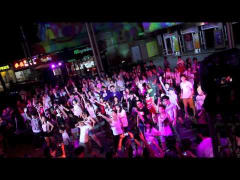 PSY Gangnam Style Flashmob HONG KONG 江南Style 快閃 香港 山頂