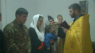 Օրհնության կարգ կատարվեց ջրօրհնյաց խաչի կնքահոր տանը