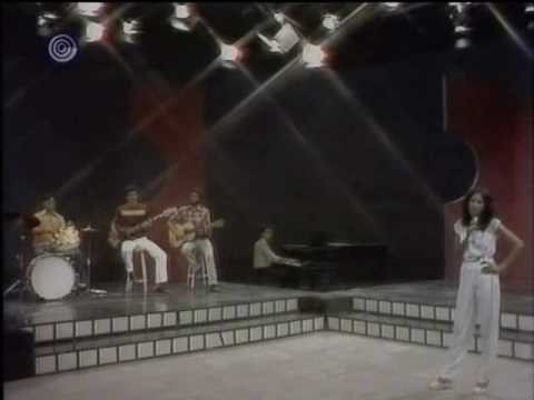 Shir Hafrecha - Ofra Haza