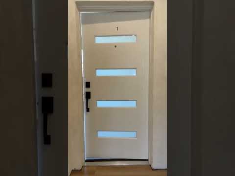 3 bedroom townhouse style apartment for rent