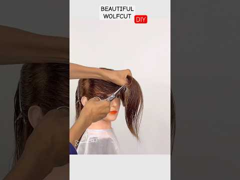 WOLFCUT DIY SO EASY! #haircut #hairstyle #wolfcut #shortvideo