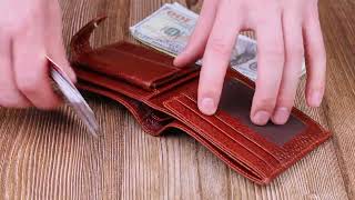 Функціональний чоловічий гаманець з хлястиком із натуральної шкіри KARYA 21080 світло-коричневий