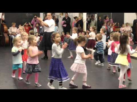 2015 10 09  Táncház  1 rész