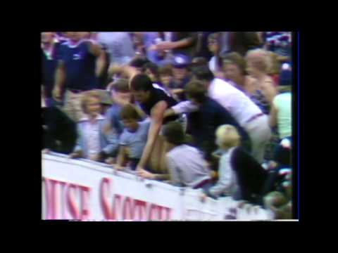 Peter Bosustow lands in crowd round 2 1981