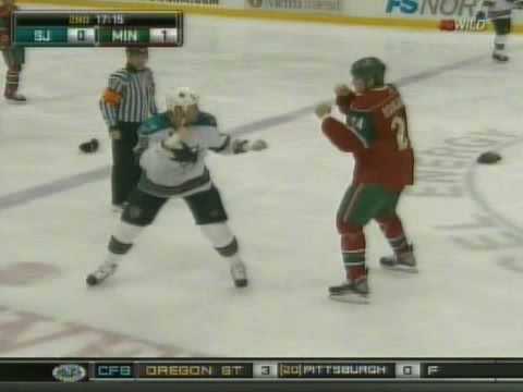 Jody Shelley vs Derek Boogaard