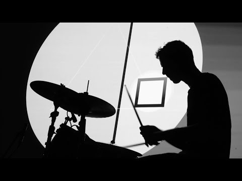 Mïus X Attaray Visual : The Digital Tale of Geometric Shapes - Splice Festival 2017