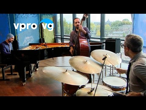 Shai Maestro Trio - Improvisatie (Live @Bimhuis Amsterdam)