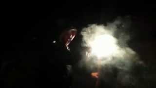preview picture of video 'Magnesium burning on a magic staff'