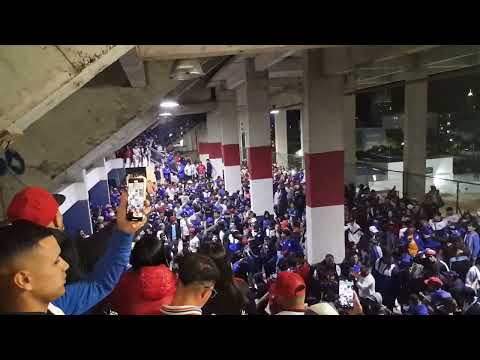 "Previa con la Banda. Nacional vs Fenix" Barra: La Banda del Parque &bull; Club: Nacional