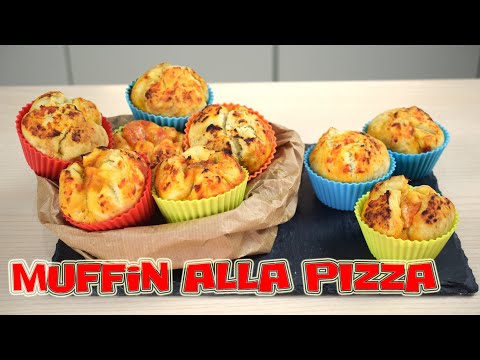 MUFFIN ALLA PIZZA - Impasto soffice pronto in 5 minuti.