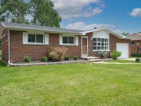 Single Family For Sale - 311 Siegfried Drive, Buffalo, NY 14221