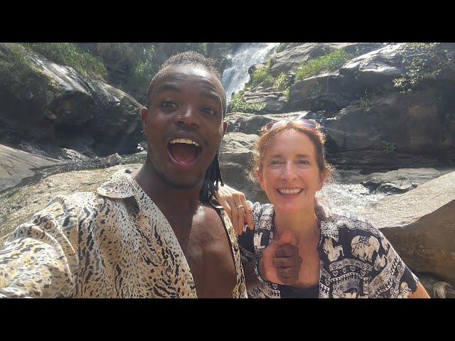 Travel vlog - THE INTERNET WON’T SHOW YOU THIS SIDE OF SRI LANKA!! BEAUTIFUL COUNTRYSIDE!!