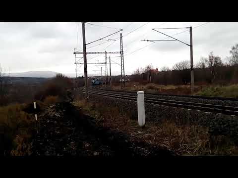 Vlaky v oblouku 19.11 2O17