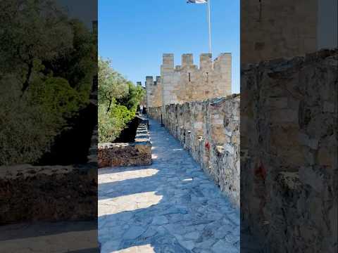 Lisbon's most famous medieval landmark #castle #São Jorge #travel #tour #beautiful
