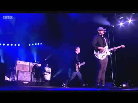 Blink-182 -  Ghost On The Dance Floor Live Reading And Leeds Festival 2014 Pro Shot HD