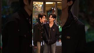 Download lagu Ding Yuxi & Chang Huasen. Glad to see him meet a new friend🤗 #dingyuxi #changhuasen #丁禹兮 #ryanding mp3