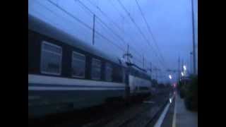 preview picture of video 'E444.038 in partenza con l' ICN 794 Reggio Calabria Centrale - Milano Centrale'