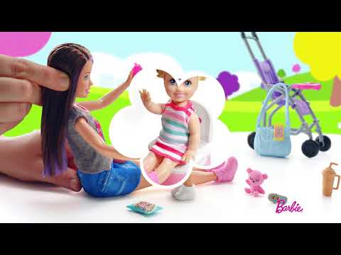 دمية وإكسسوارات سكيبر جليسات الأطفال من باربي ، متعددة الألوان video
