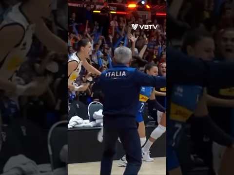 🏐💙MORE THAN A FEELING🏆🇮🇹 #Velasco did it again ! 🔝⭐️ #volley #volleyball #pallavolo #mondiale #block