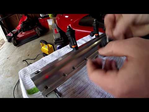 How to install fuel injectors on a Honda S2000
