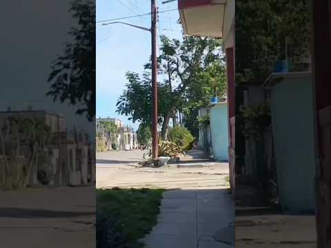 AVENIDA DE ACOSTA (MUNICIPIO 10 DE OCTUBRE) HABANA - CUBA