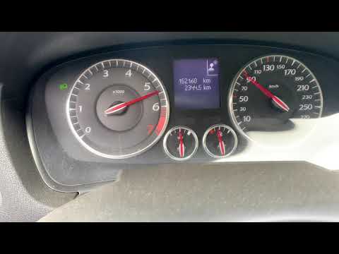 Renault Laguna Coupe 2.0t 204hp exhaust sound and acceleration (STOCK)