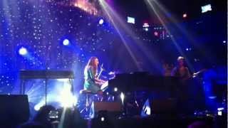 Sara Bareilles  - Breathe Again (Live at the Electric Factory, PA)