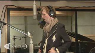 Charlotte Gainsbourg &amp; Beck - La Collectionneuse