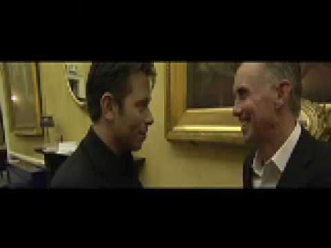 London Magician - Chris Dugdale - Magician London