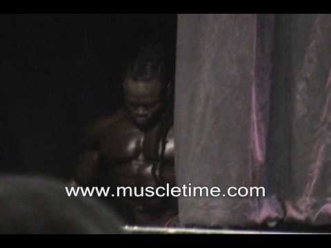 Kai Greene Posing to Michael Jackson "Dirty Diana" at 2007 IFBB Keystone Classic