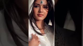 Download lagu Elina Devia inspiring Beauty 🔥💗#elinadevia #trending #fashion #beautiful #tiktok #shorts mp3