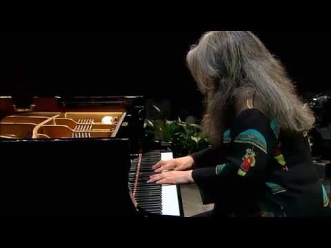 Johann Sebastian Bach - Piano Partita No. 2 In C Minor, BWV 826 - Martha Argerich