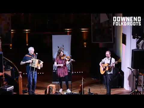 Rachael McShane & The Cartographers - Waltzing at Giggleswick (live at Downend Folk & Roots)