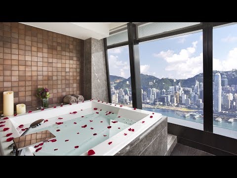 Inside the world's highest hotel: The Ritz-Carlton Hong Kong (+ review)