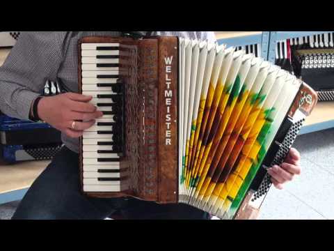 Klangprobe Akkordeon Weltmeister Opal Umbau auf  italienische A mano Stimmen