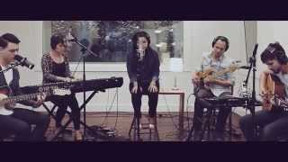 Heart Runs- John Mark Mcmillan (cover en español por Zaira Johnson y Un Corazón)