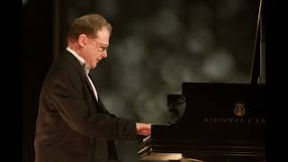 Download lagu Marc-André Hamelin plays Liszt February 24, 2001: 92nd Street Y (Kaufmann Hall), New York mp3 Download lagu Marc-André Hamelin plays Liszt February 24, 2001: 92nd Street Y (Kaufmann Hall), New York mp3