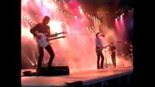 Golden Earring - Mission Impossible (live 1986 on beach)